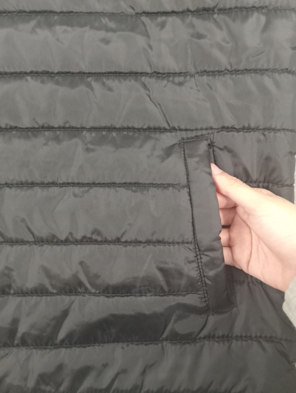 ECKO Men's Quilted Puffer Vest in Black & Heather Gray Size Large NWT - Picture 7 of 14